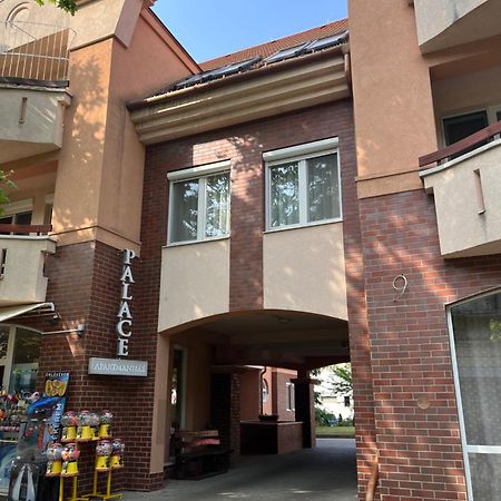 Grace Apartman Hajduszoboszlo Exterior photo